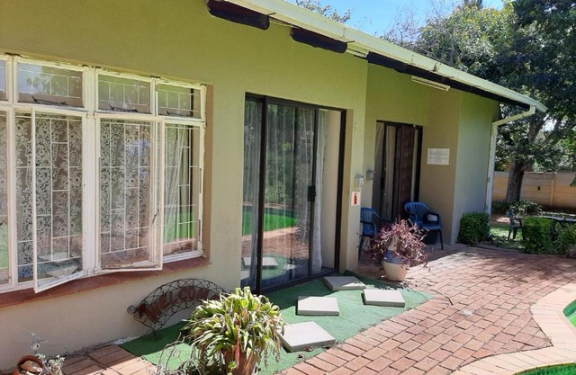 Chariots Guest House