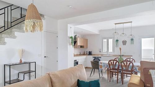 Charmante maison familiale 90 m avec patio 8 couchages