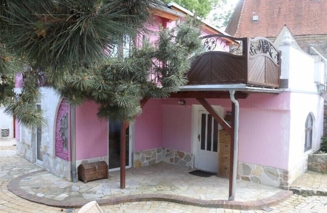 Charmante Villa - in Einer Wunderschönen Ruheoase