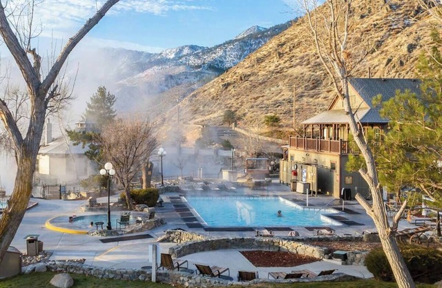 Charming 1-bedroom apartment with AC, fitness room in welcoming Genoa