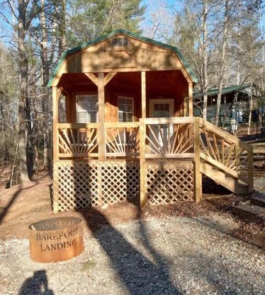 Charming 1 BR Compact Cabin