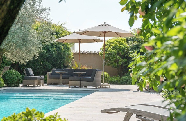 Charming 19th century Chateau in the heart of Beaujolais