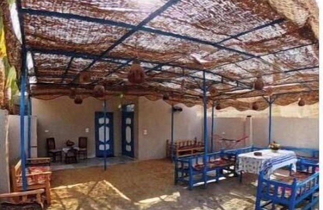 Charming 2-bedroom apartment with WiFi, AC in welcoming Luxor home stay