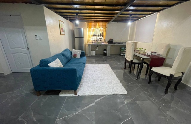 Charming 2-bedroom apartment with WiFi, AC in enchanting Juan de Herrera