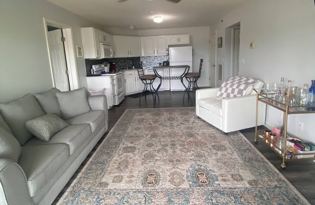 Charming 2-bedroom condo in lovely Lake Ozark