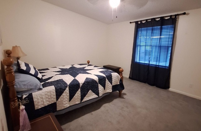 Charming 2-bedroom house in The Villages near Spanish Springs.