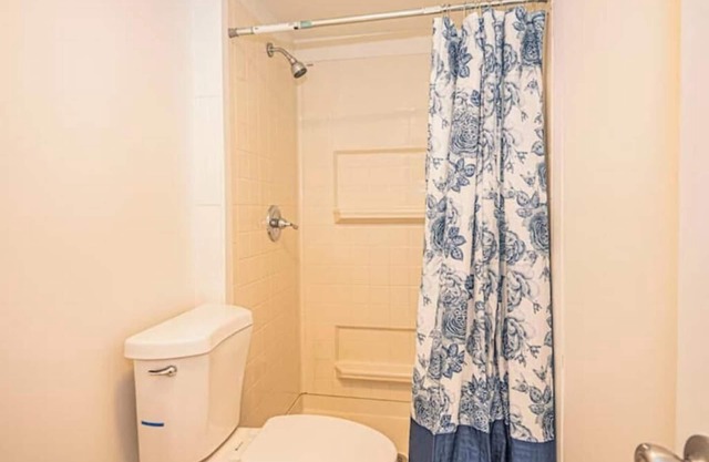 Charming 2BR Hideaway & comfortable Stay in NE DC!
