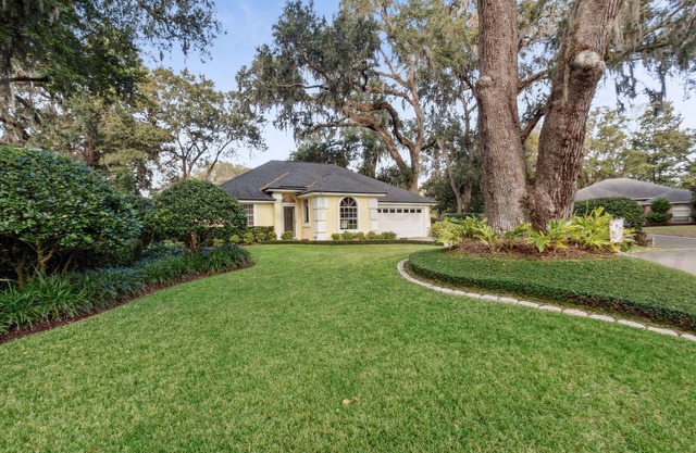 Charming 3-Bedroom Home in Fernandina Beach - Perfect for Family Getaways!