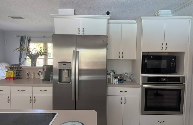 Charming 3-bedroom house with AC, WiFi in beautiful New Port Richey