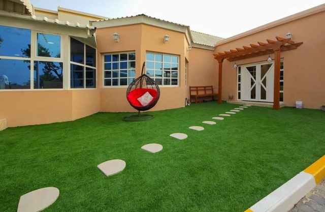 Charming 3-bedroom farmhouse in fabulous Ras Al-Khaimah with AC, WiFi