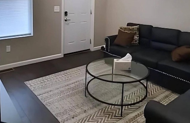 Charming 3-bedroom house with AC and WiFi in wonderful Columbus