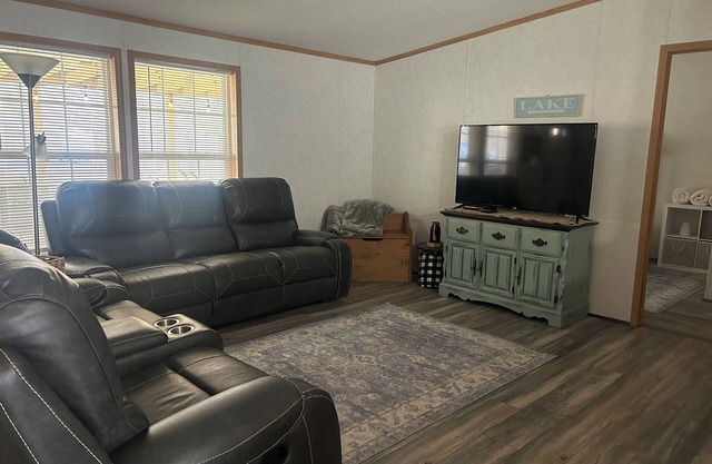 Charming 3-bedroom house in Saxton with golf cart