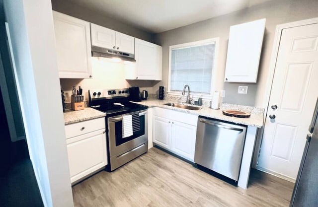 Charming 3-Bedroom Near Downtown Birmingham!