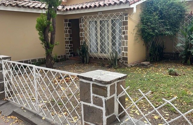 Charming 4-bedroom house with AC and WiFi in brilliant Salta