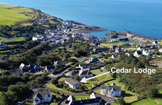 Charming 4* House. Sea Views. Next to Golf Course. 4 en suite bedrooms