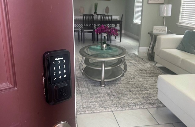 Charming 5-bedroom getaway spot.