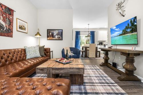 Charming 5bd - BBQ - Deck- 4mins Duke University