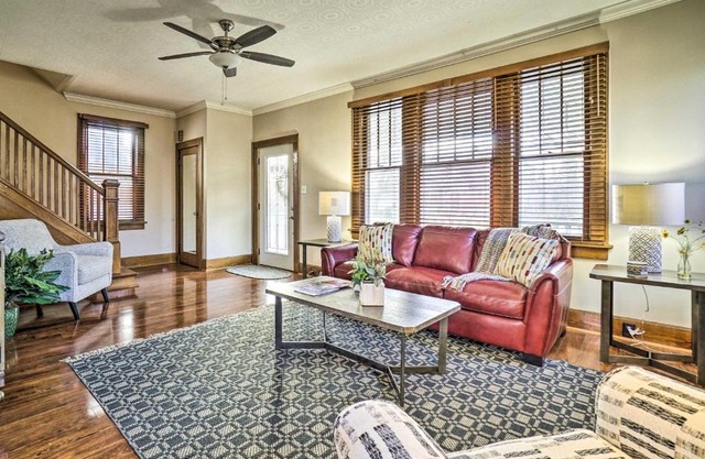 Charming and Family-Friendly Zanesville Home!