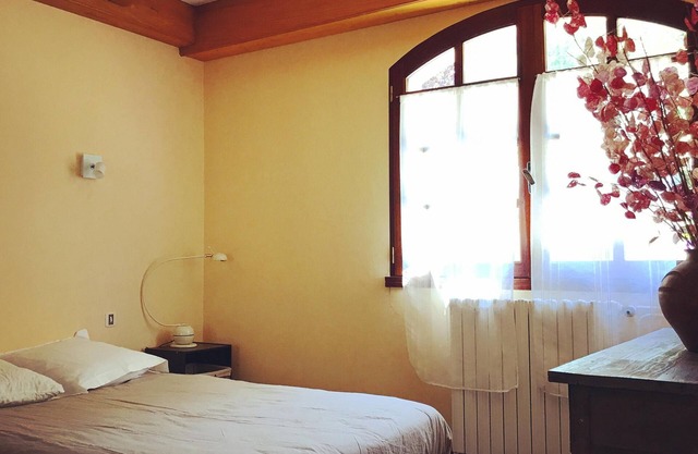 Charming apartment 20 mins walk from Millau