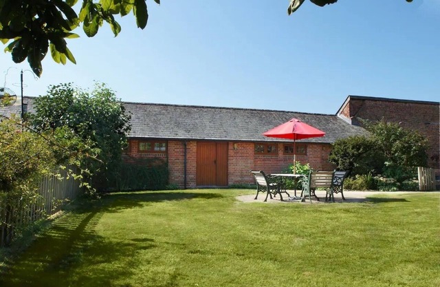 Charming Barn Conversion, New Forest National Park