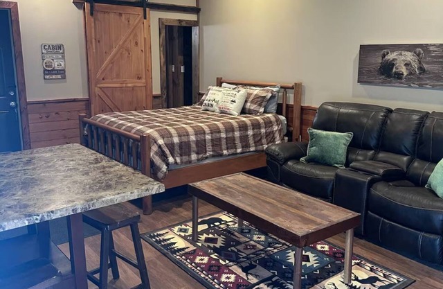 Charming Cabin On The River