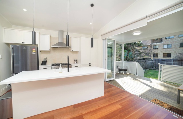 Charming Cammeray Cottage Close to CBD, Perfect for Family Getaways