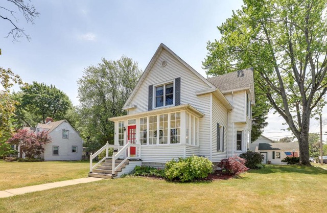 Charming Chesterton Home with Idyllic Location!