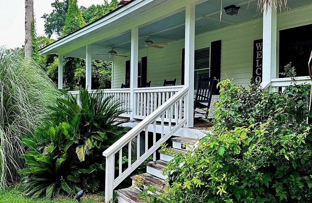 Charming Coastal Cottage
