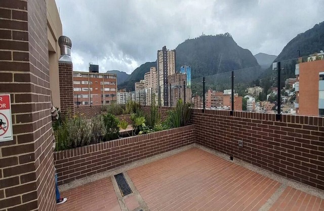 Charming Colonial Flat, Fast Wi-Fi, Museums, La Candelaria