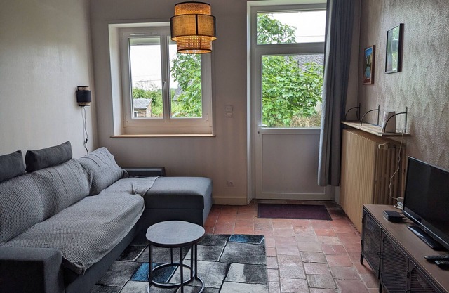 Charming Cottage Near Loire Castles, Private Garden, Parking, WiFi, Ideal for Families