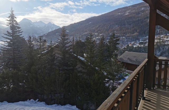 Charming duplex with 2 balconies and view