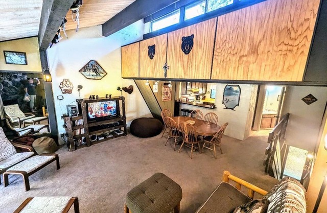 Charming Forest Retreat – Steps from Snow Summit Slopes