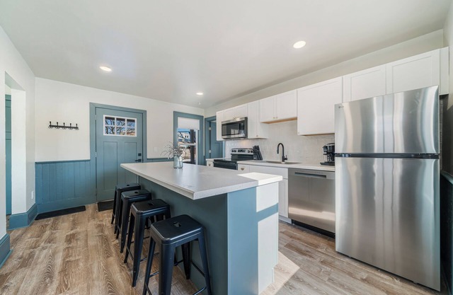 Charming, Furnished Retreat with a Yard—Just Minutes from Downtown Appleton