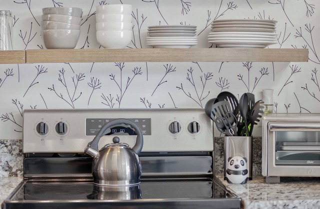 Charming Getaway Near State Farm Arena + More