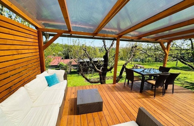 Charming glamping in peaceful Prague with WiFi