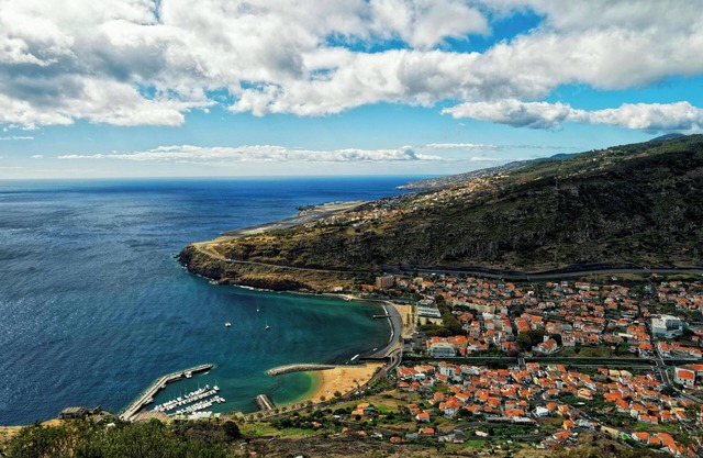 Charming Holiday Home With Garden View in Funchal - Brooklyn&fennel House