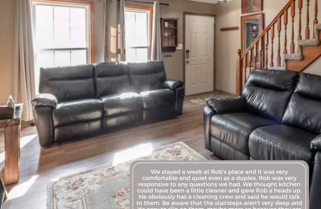 Charming home located 3 minutes from downtown Smithville, MO