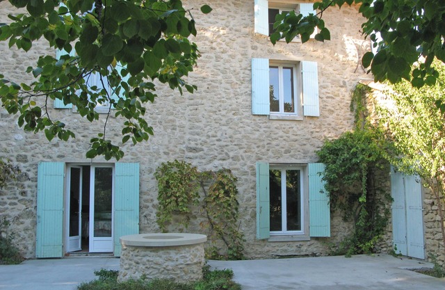 CHARMING HOUSE (18th century-2000s renovation)