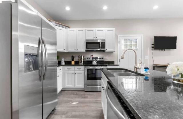 Charming new home in downtown