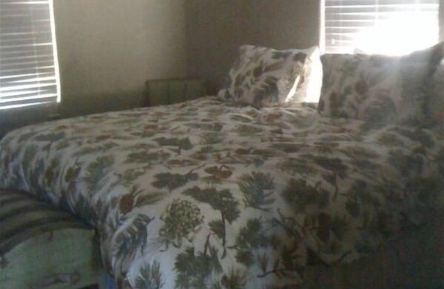 Charming, quiet cabin on Horseshoe Lake