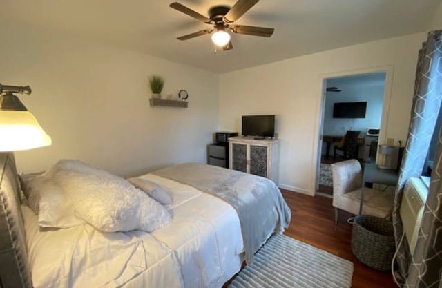 Charming Room 2 in St. Maries Inn