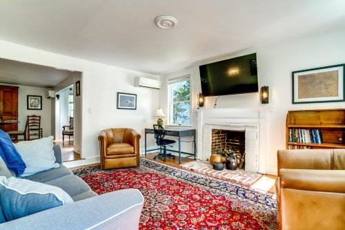 Charming Victorian Farmhouse on Historic Main St