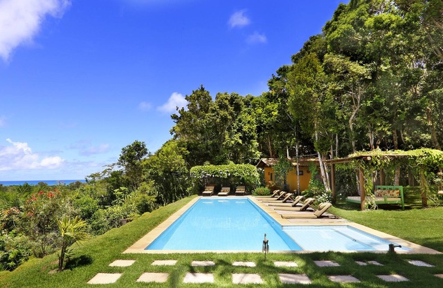 Charming Villa with swimming pool and sea views, 300 m from the Historic Square!