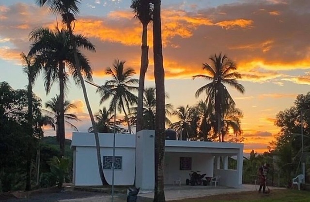 Charming villa with 2 bedrooms and WiFi, AC in serene Miches