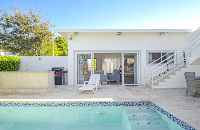 Charming villa with 2 bedrooms and WiFi, AC in marvelous Sosúa