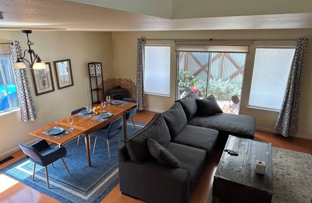 Charming Wine Country Home w/Hot Tub near Downtown