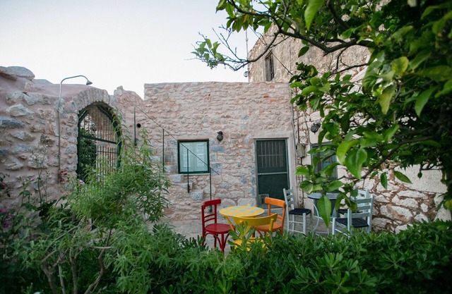 Charouda country house,Near tavern,Mani
