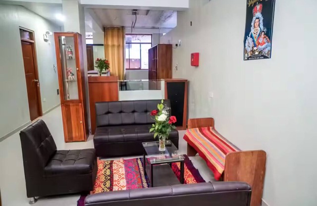Chaska Illary Pisac Lodging