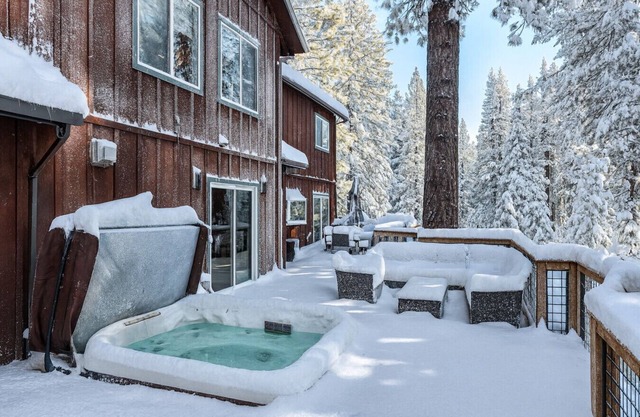 Chateau de Corbeau - Hot tub+Game Rm+Family Fun