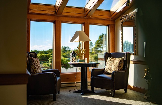 Chateau Westport Resort